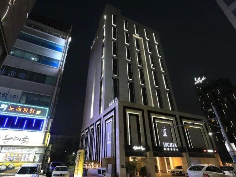 Ischia Hotel Yongin Zewnętrze zdjęcie
