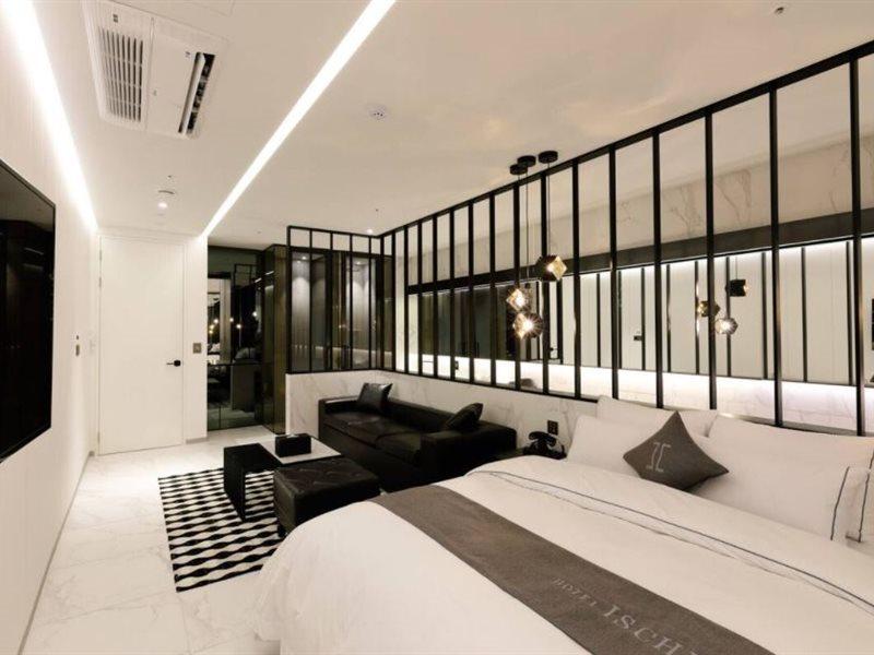 Ischia Hotel Yongin Zewnętrze zdjęcie