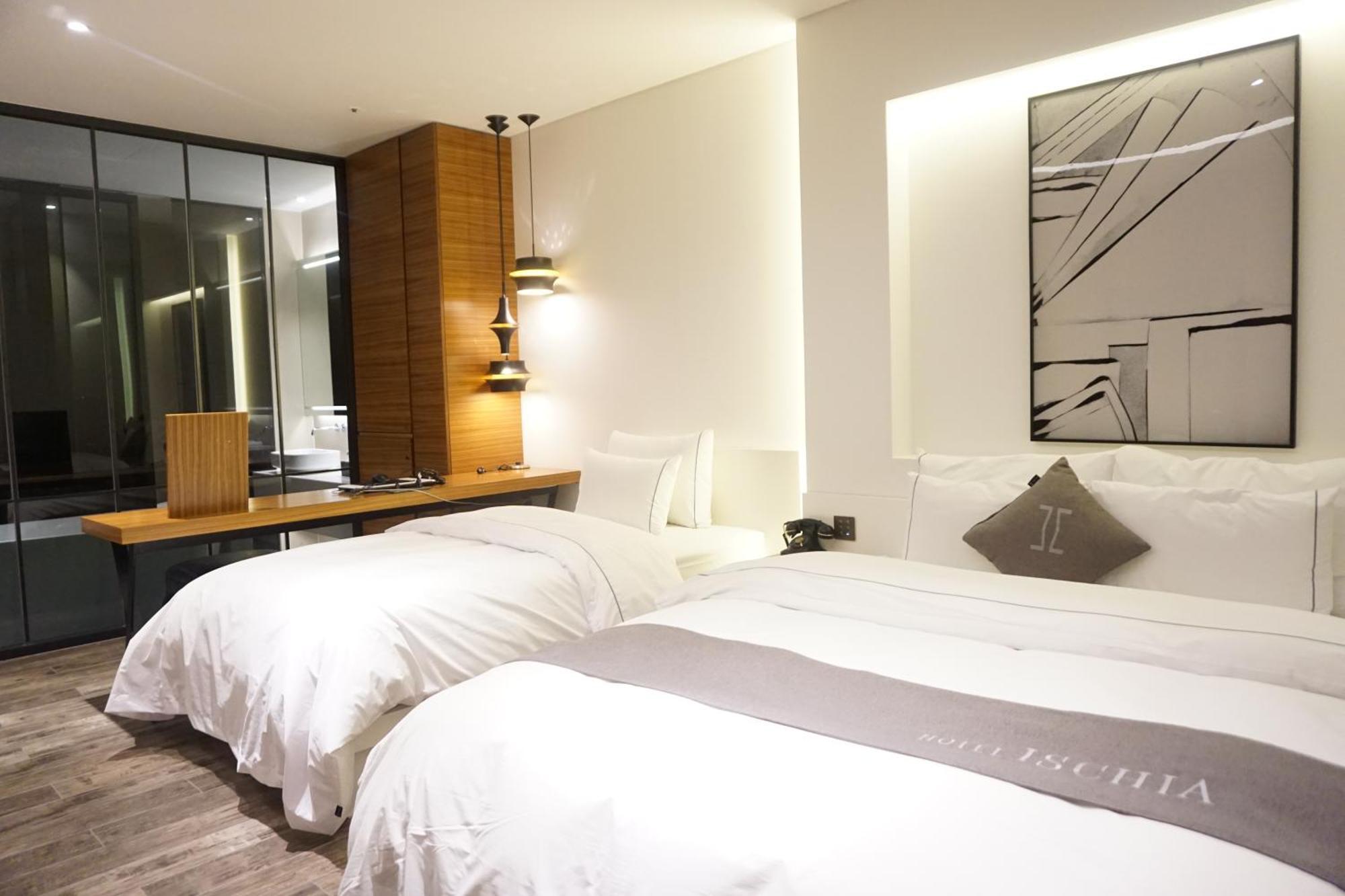 Ischia Hotel Yongin Zewnętrze zdjęcie