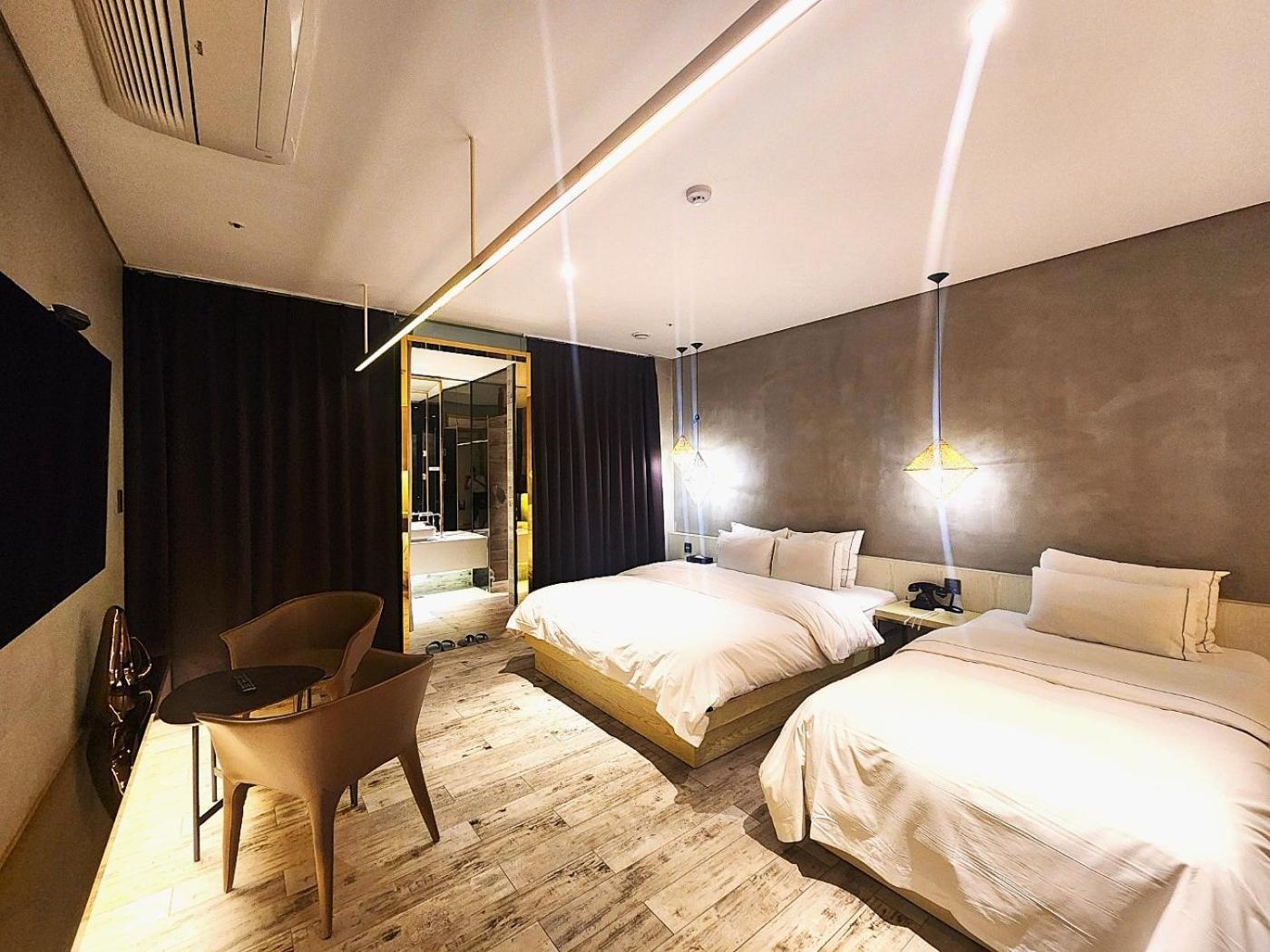 Ischia Hotel Yongin Zewnętrze zdjęcie
